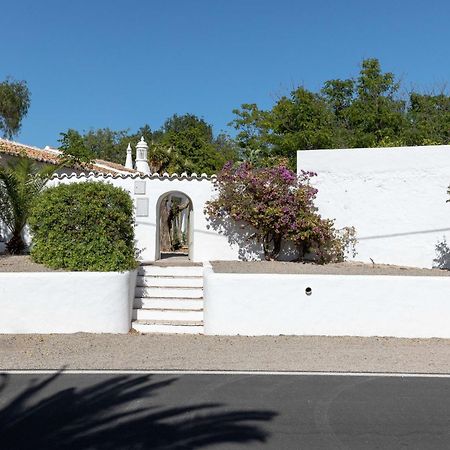 Amago Guesthouse Santa Bárbara de Nexe Extérieur photo