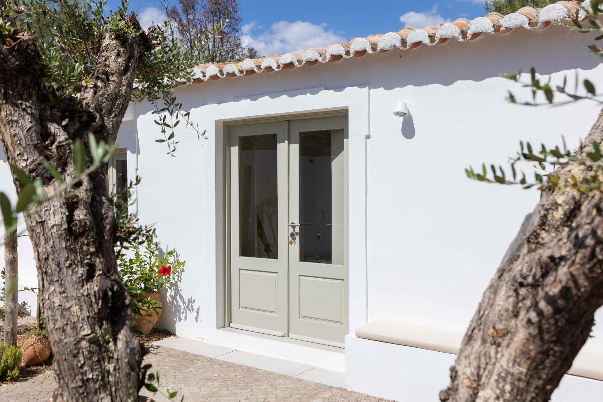 Amago Guesthouse Santa Bárbara de Nexe Extérieur photo
