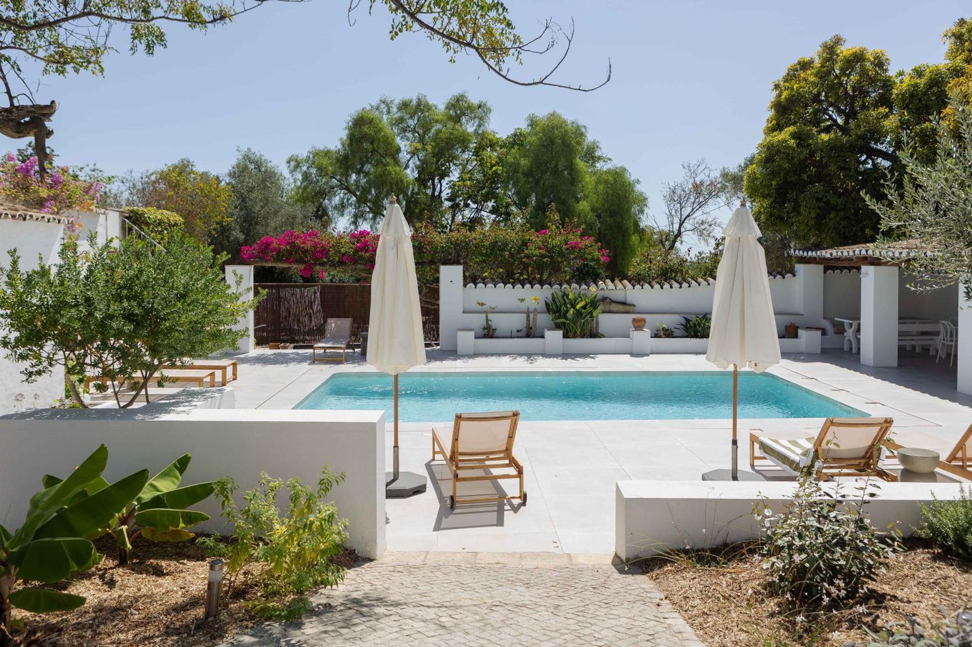 Amago Guesthouse Santa Bárbara de Nexe Extérieur photo