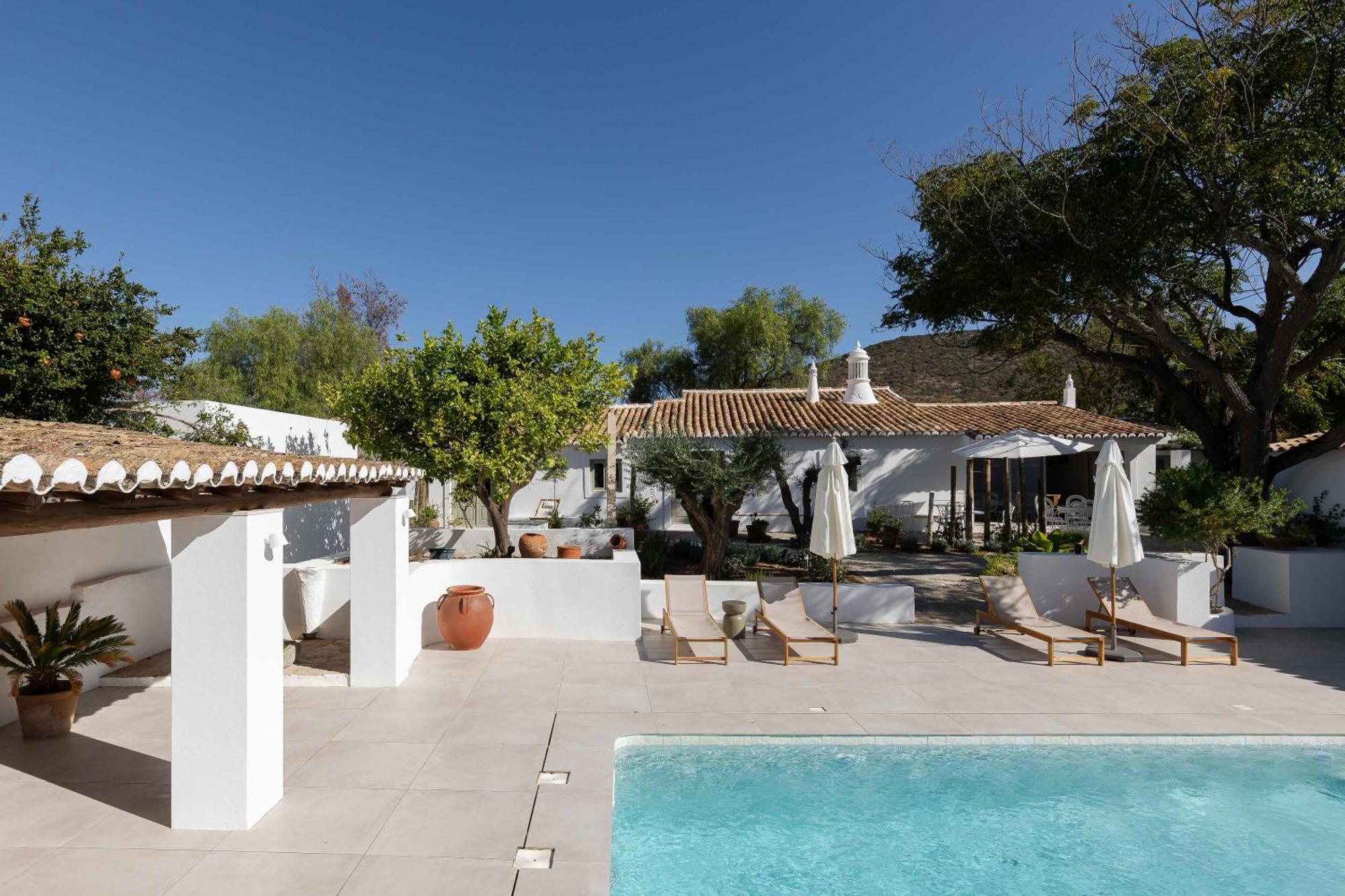 Amago Guesthouse Santa Bárbara de Nexe Extérieur photo