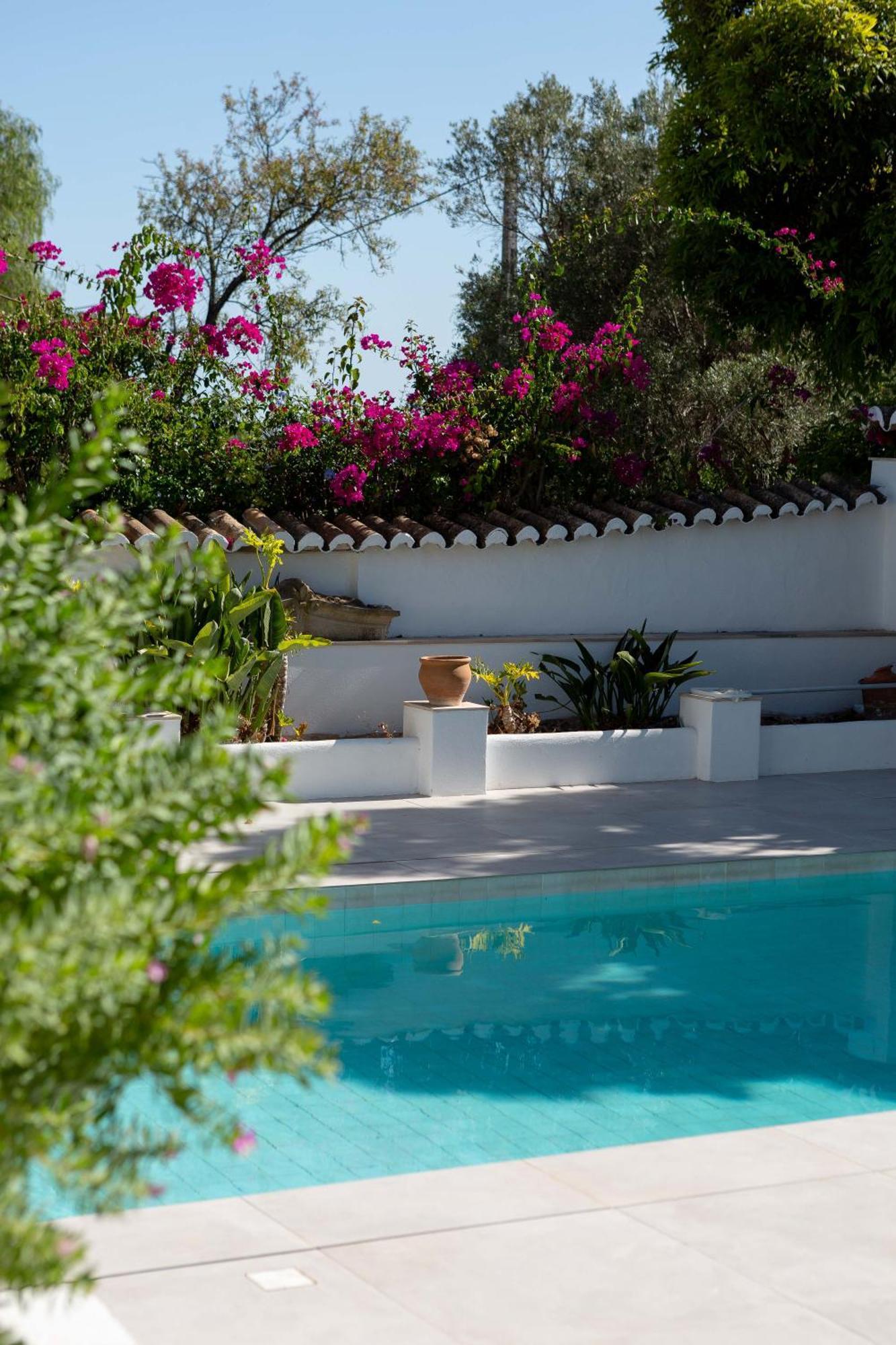 Amago Guesthouse Santa Bárbara de Nexe Extérieur photo